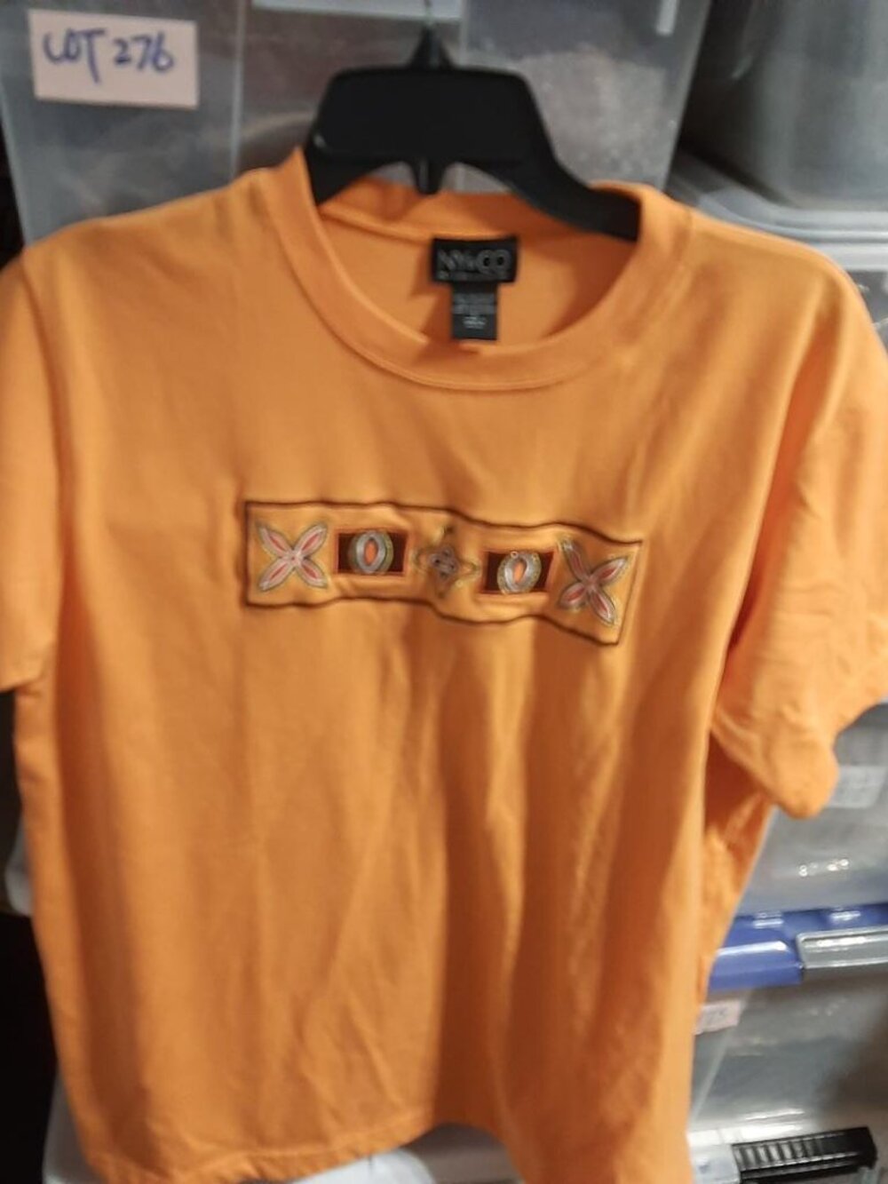 Vintage New York&Co Men Crewneck TShirt Embroidered Graphic Box On the Chest SzS